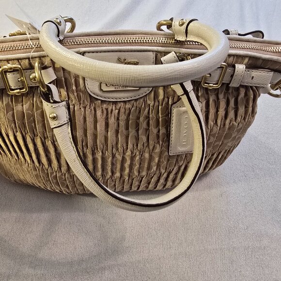 Coach 18885 NWT Madison Gathered Signature Fabric Sophia Satchel Purse Khaki NEW - Picture 8 of 15